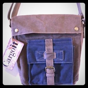 Cargoit canvas crossbody #NWT